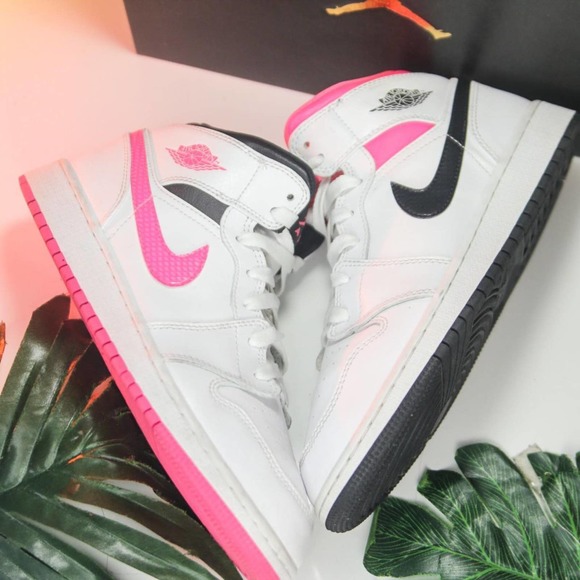 Jordan Shoes - Jordan 1 Mid Pink Black White size 7y/8.5W/40EU
